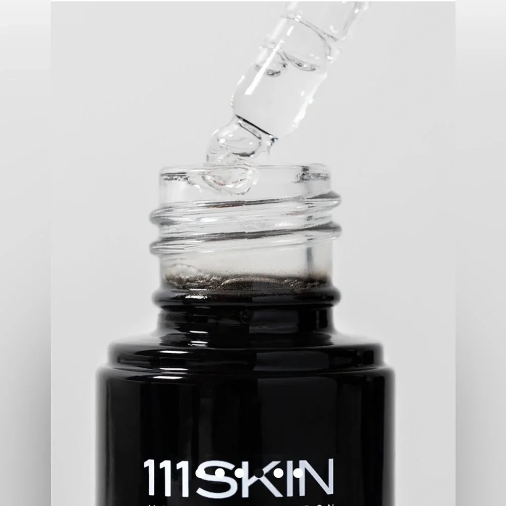 111SKIN celestial black